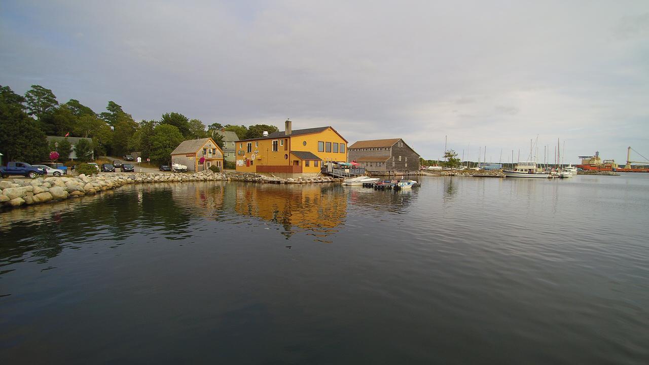 Inner Harbor Inn Shelburne Extérieur photo